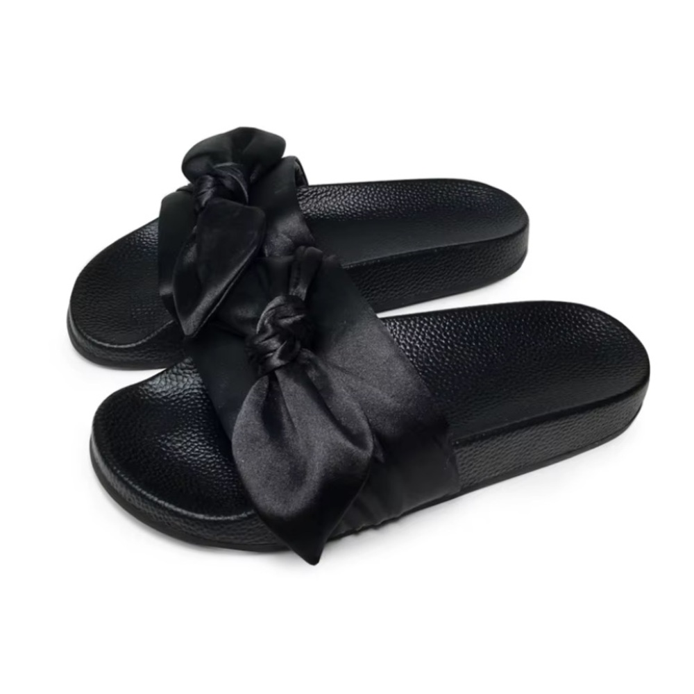 Satin bow black slides (7-8)